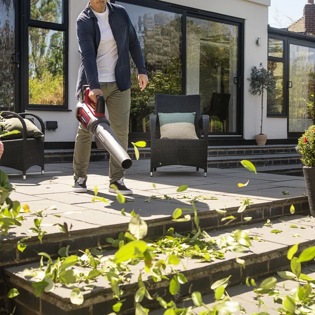 Akku-Laubbläser HHB36 BXB-SET mit 1x 2Ah-Batterie + Ladegerät